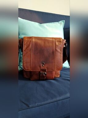 Ashwood Chestnut Leather Crossbody Bag